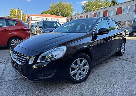 Volvo V60 2.0L Momentum