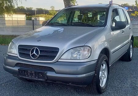 Mercedes-Benz ML 320