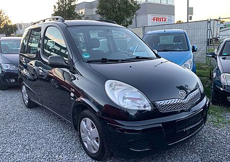 Toyota Yaris Verso Verso 1.5 Sol