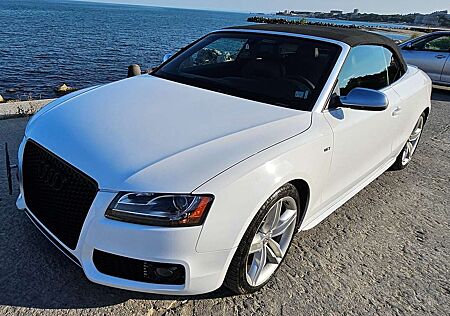 Audi A5 Cabrio 3.2 FSI quattro S tronic