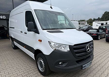 Mercedes-Benz Sprinter 317 Cdi L2H2 MBUX 360° Kam. AHK 3,5T