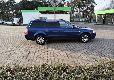 VW Passat Variant Volkswagen 2.0 Comfortline