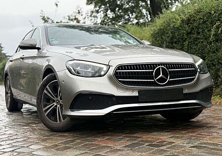 Mercedes-Benz E 220 E -Klasse Lim. d*LEF&1ERH&AMB&ACC&AHK