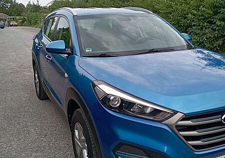 Hyundai Tucson +blue+1.6+GDi+2WD+Classic