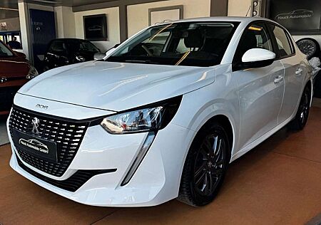 Peugeot 208 Active Pack/61TKM/AUTOM/NAVI/KLIMA/F1