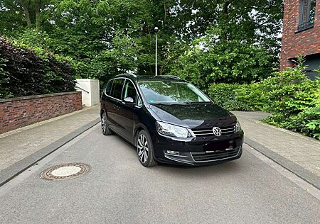 VW Sharan Volkswagen 2.0 TDI 4MOTION (BlueMotion Technology) Highline