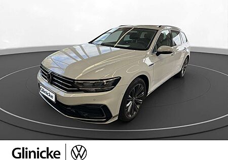 VW Passat Variant Volkswagen GTE 1.4 TSI Hybrid Pano LED LM 18