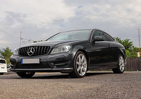Mercedes-Benz C 250 CGI BlueEfficiency (204.347)