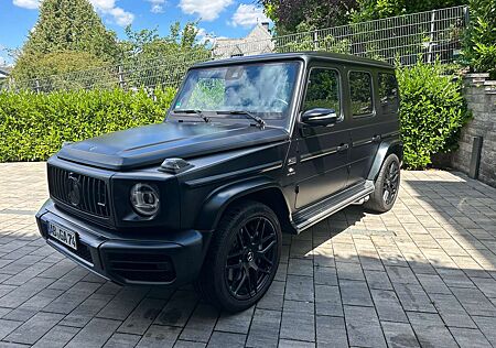 Mercedes-Benz G 63 AMG G AMG Speedshift 9G-TRONIC STRONGER THAN