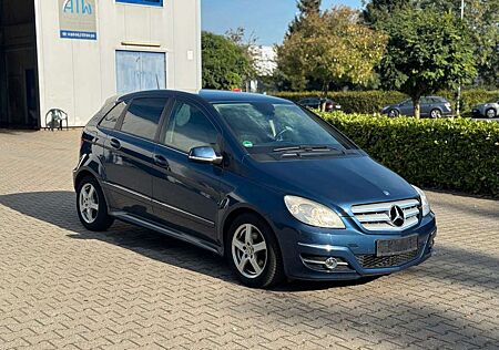 Mercedes-Benz B 200 CDI Sport Automatik* Klima* PDC*
