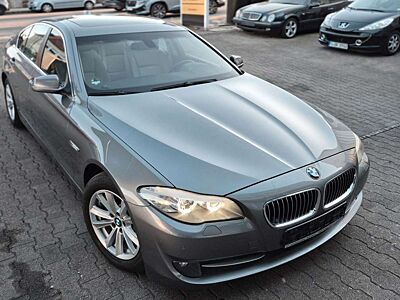 BMW 528 i 5er Navi/Leder Grau/Xenon /Inspektion Neu!