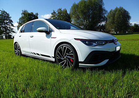 VW Golf GTI Volkswagen DSG CLUBSPORT Matrix Pano 19 ACC Pro Garantie 8/26