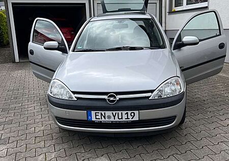 Opel Corsa 1.0 TÜV 02/26 | 8Fach Bereift