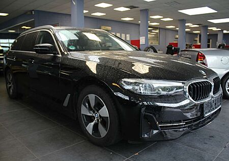 BMW 520d 520 xDrive Touring Aut.