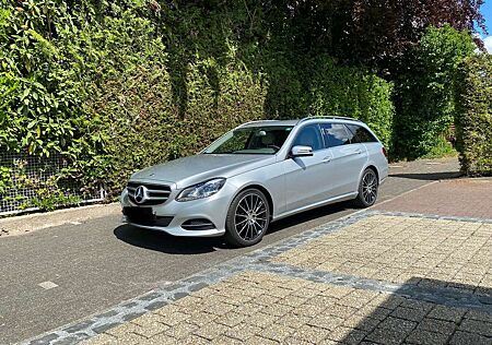 Mercedes-Benz E 220 T CDI 7G-TRONIC Avantgarde 8 fach bereift