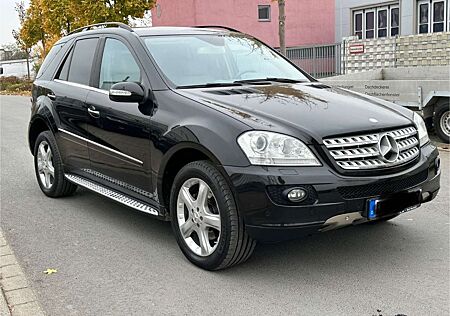 Mercedes-Benz ML 320 CDI Autom. Sport-Paket / Leder BEIGE