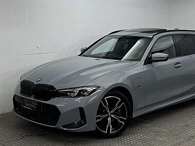 BMW 330 330e Touring xDrive M SPORT PANO+HUD+HIFI+ACC+