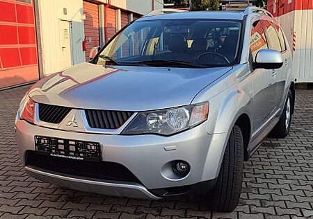 Mitsubishi Outlander 2.4 4WD CVT Intense*1Hd*