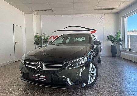 Mercedes-Benz C 220 d Avantgarde Kamera Multibeam Ambiente LED