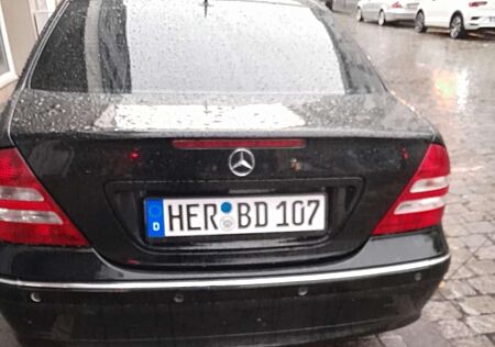 Mercedes-Benz C 220 CDI DPF Automatik Classic