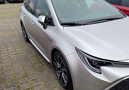 Toyota Corolla Hybrid Touring Sportausst. *PANO* *8-FachBereifung