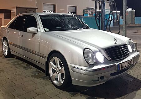 Mercedes-Benz E 270 CDI Elegance