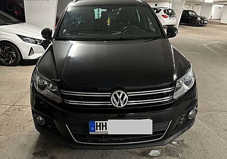 VW Tiguan Volkswagen 2.0 TDI SCR BlueMotion Technology Lounge Sport & S