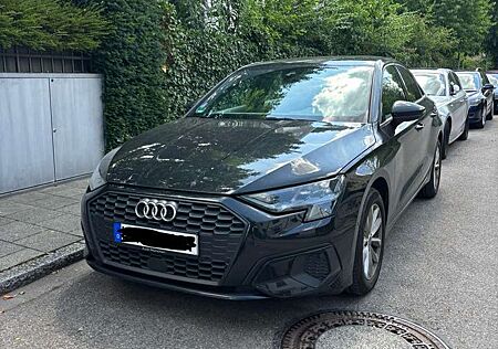 Audi A3 Limousine 30 TFSI Limousine S tronic