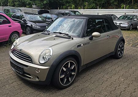 Mini One Cabrio One Sidewalk,Klima,Top Zustand.