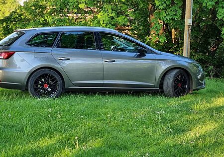 Seat Leon FR, 1.8T, DSG, Anhängerkupplung, Navi, LED VB