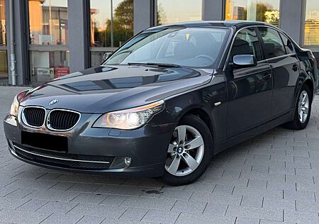 BMW 520 d Limousine XEN/SHZ/NAVI/ KLIMAAUT/PDC+