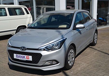 Hyundai i20 1.2 Classic 1.Hand|Allwetter
