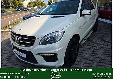 Mercedes-Benz ML 63 AMG *PANO*SCHECKHEFT*360°Kamera*AHK*BiXenon