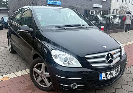 Mercedes-Benz B 200 Automatik Tüv-09.2027 SHZ Klima T.Leder