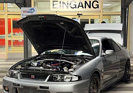 Nissan Skyline