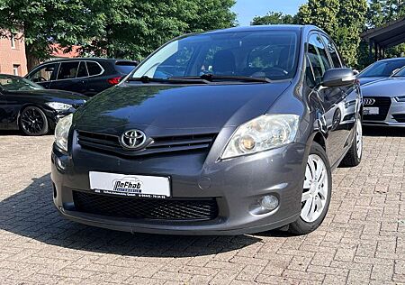 Toyota Auris Travel