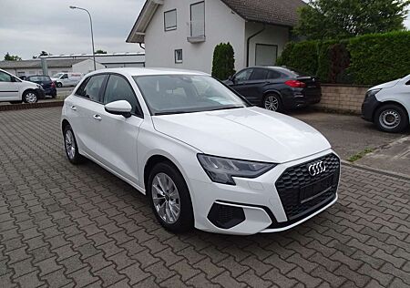 Audi A3 Sportback 40 TFSI e basis, DSG