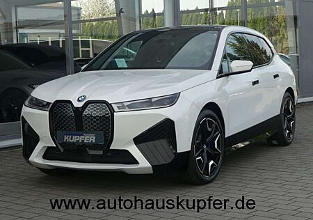 BMW iX xDrive50 Sportpak.AHK°LASER°PANO°22-Massage