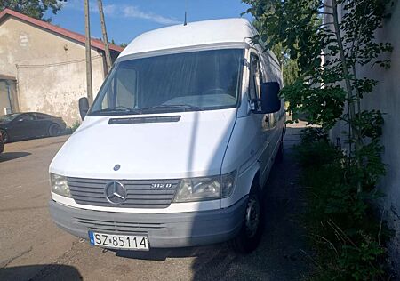 Mercedes-Benz Sprinter 312 D 903.472