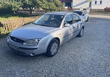 Ford Mondeo 1.8 Trend