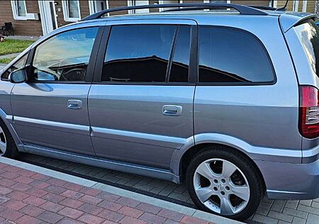 Opel Zafira 2.2 Automatik