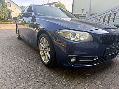 BMW 525 Touring 525 d xDrive AHK Head-Up Display