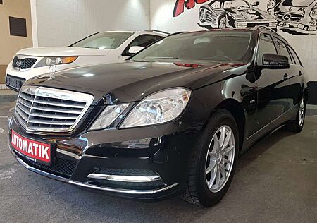 Mercedes-Benz E 200 E -Klasse T-Modell CGI BlueEfficiency/PANO