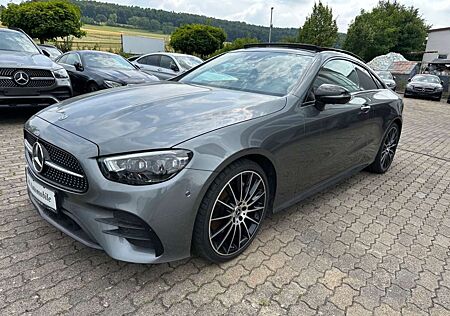 Mercedes-Benz E 200 4Matic COUPE AMG PANO WIEDE AMBI MEM BURM