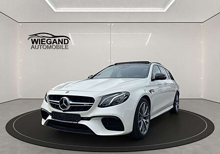 Mercedes-Benz E 63 AMG AMG E 63 4MATIC+ T 9G-TRONIC+CARBON+FAHRASS+PANO