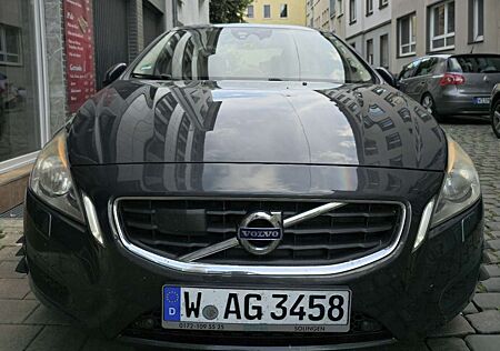 Volvo S60 D3 Summum