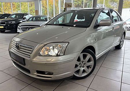 Toyota Avensis 2.0 Executive Liftback *1.HAND*