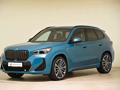BMW iX1 xDrive30 M Sport AHK ACC H&K Pano HUD Alarm