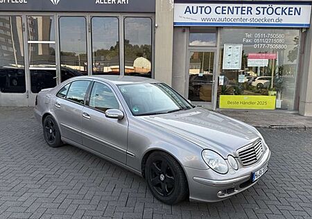Mercedes-Benz E 220 CDI (211.006)AutomatikLederNavi PDC AHK