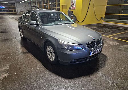 BMW 525i 525